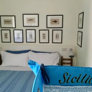 Cute With Sea View , Giardini Naxos Italia